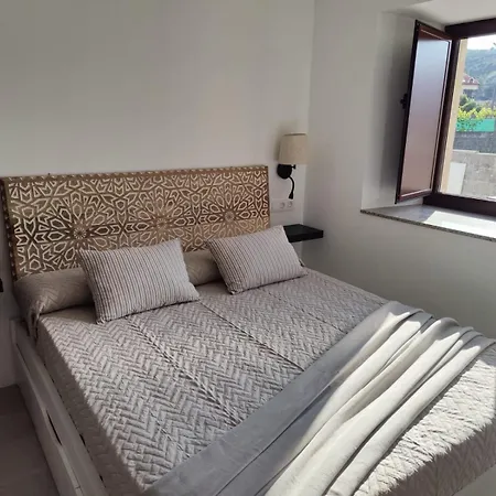 Casa Bajo Con Jardin Lafinca *