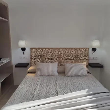 Casa Bajo Con Jardin Lafinca Finisterre