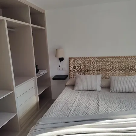 Apartment Casa Bajo Con Jardin Lafinca